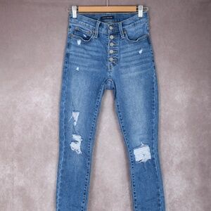 Lucky Brand Distressed Skinny Jeans